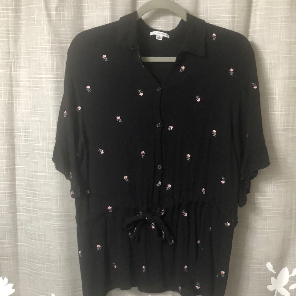 Floral Collar Button-up w/ Waist Tie